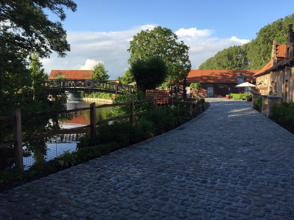 B&B De Rentmeesterhoeve Reningelst 외부 사진