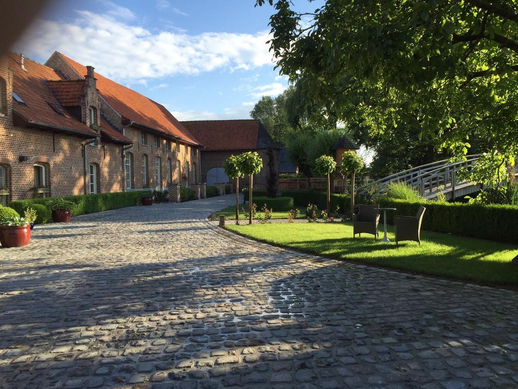 B&B De Rentmeesterhoeve Reningelst 외부 사진